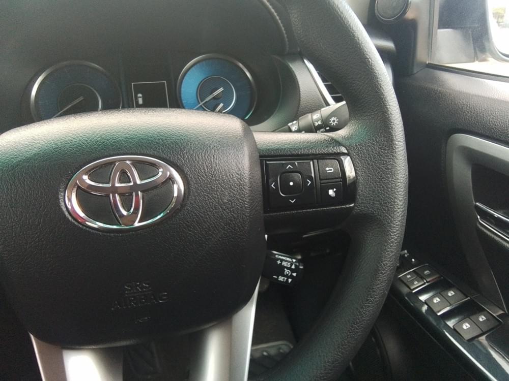 Toyota Fortuner 2.4 Gd-6 Rb 6At
