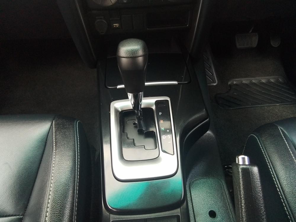 Toyota Fortuner 2.4 Gd-6 Rb 6At