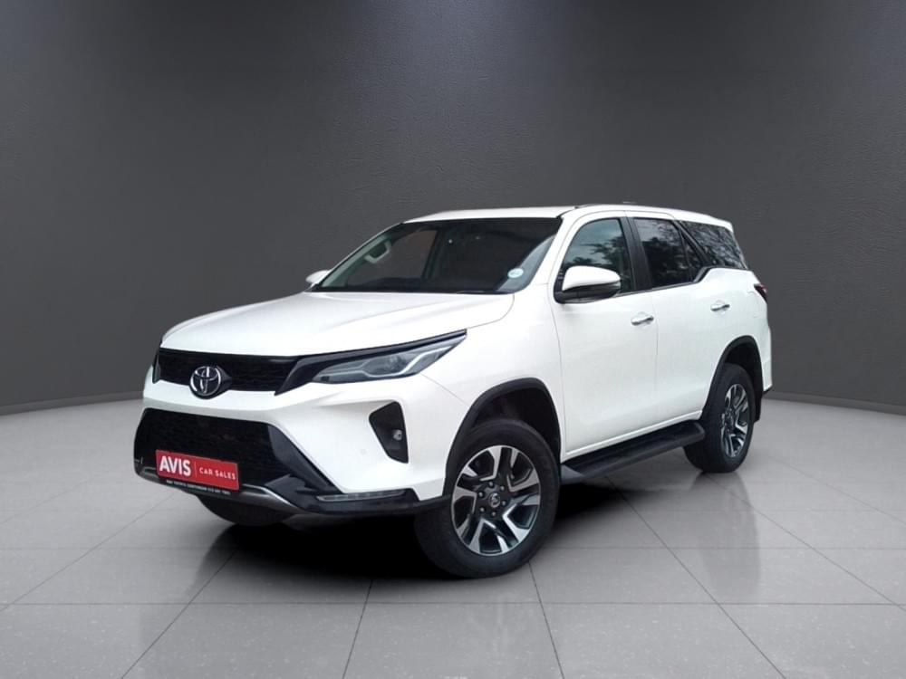 Toyota Fortuner 2.4 Gd-6 Rb At