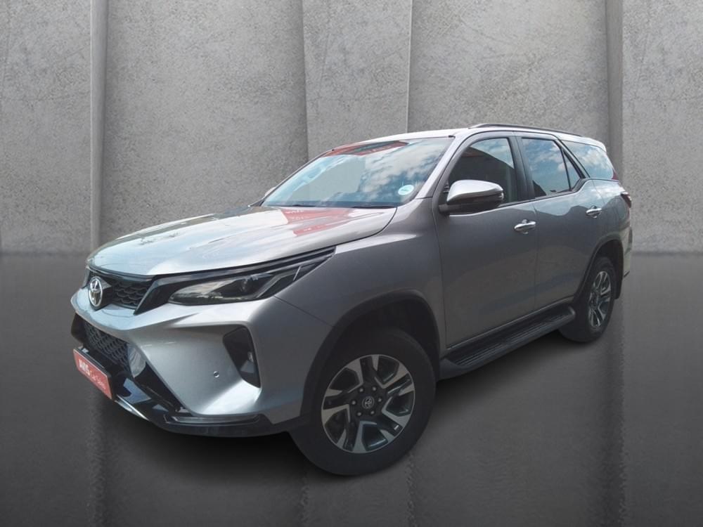 Toyota Fortuner 2.4 Gd-6 At