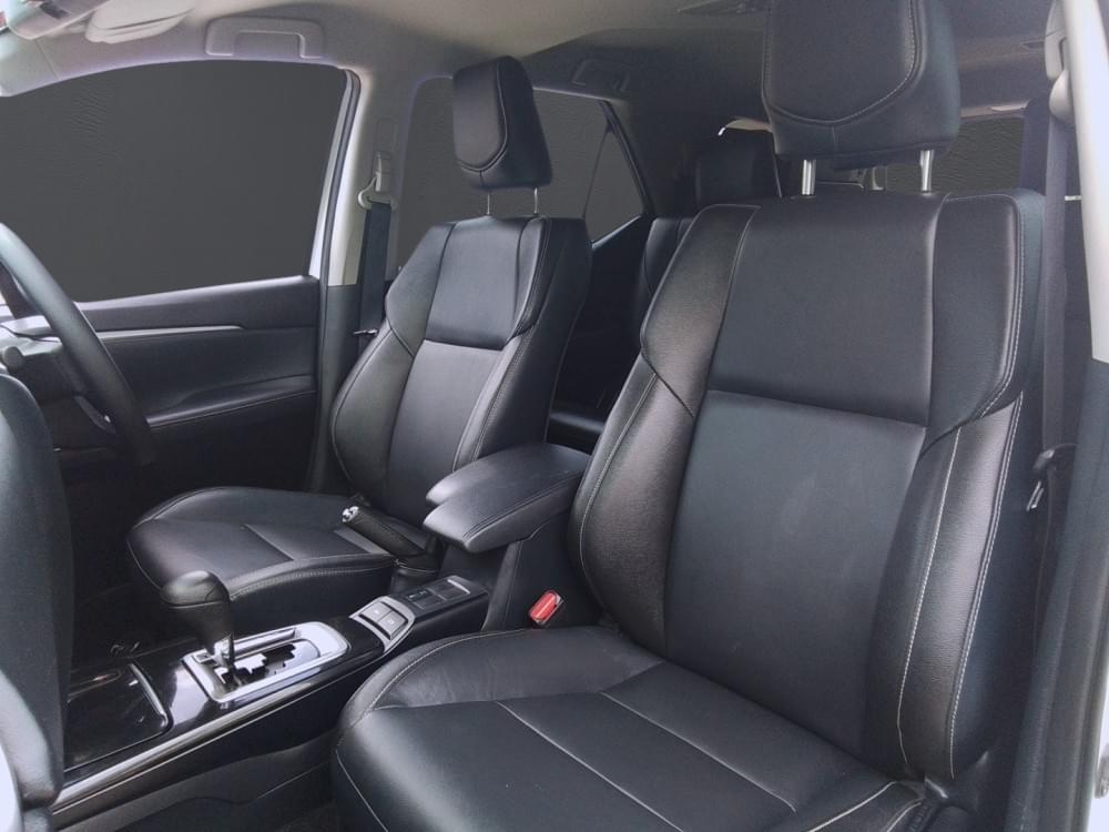 Toyota Fortuner 2.4 Gd-6 Rb 6At