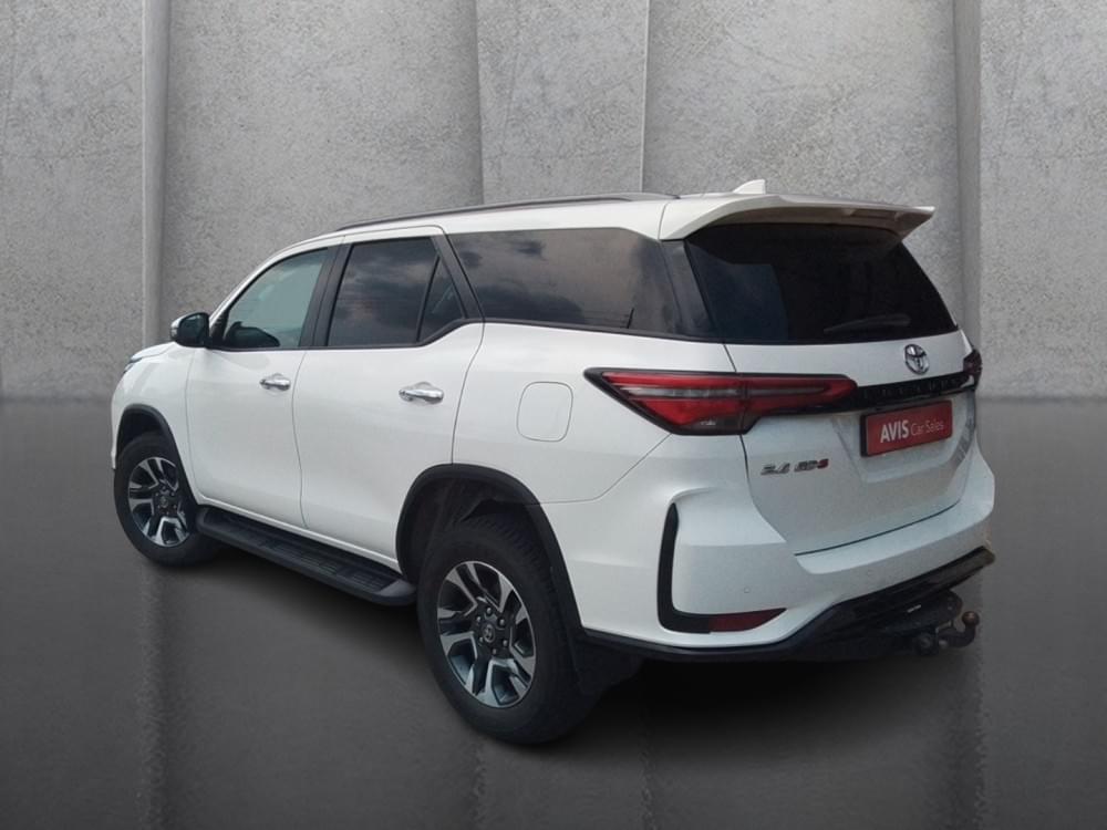 Toyota Fortuner 2.4 Gd-6 4X4 At