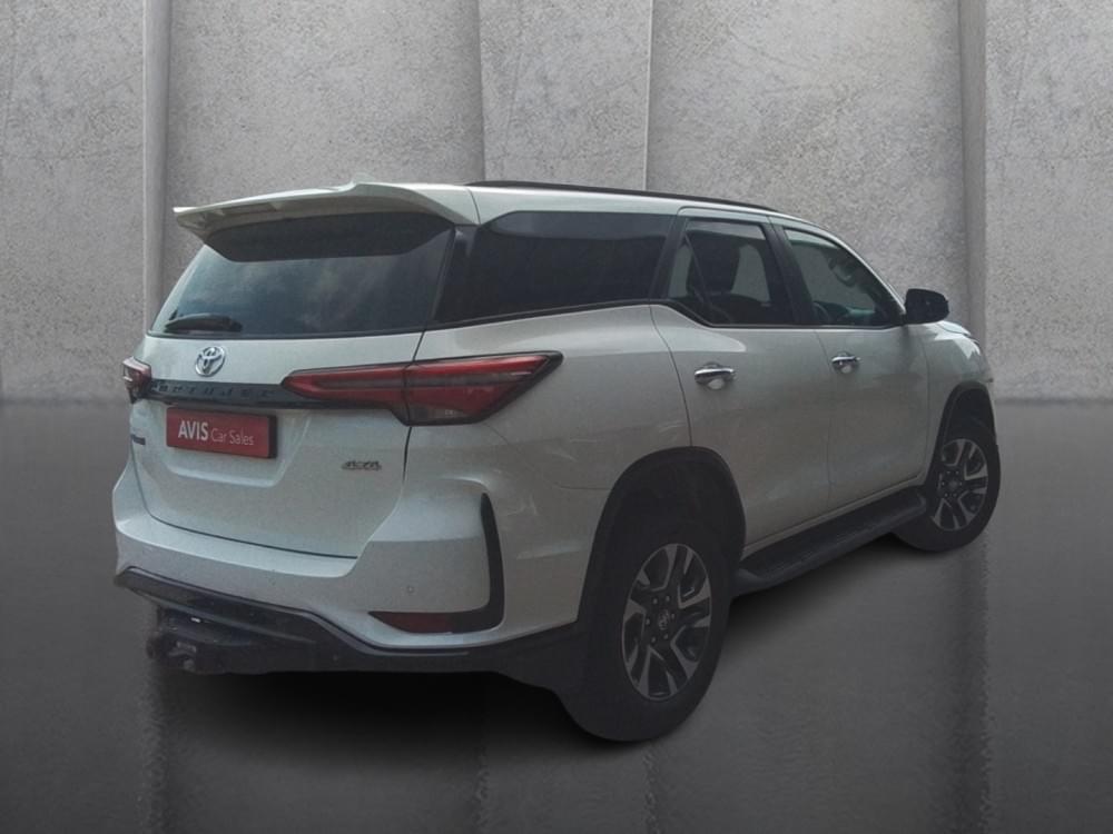 Toyota Fortuner 2.4 Gd-6 4X4 At