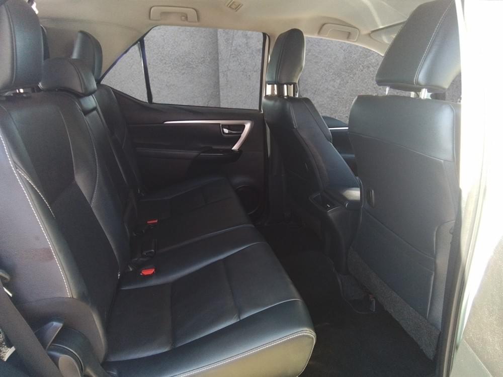 Toyota Fortuner 2.4 Gd-6 4X4 At