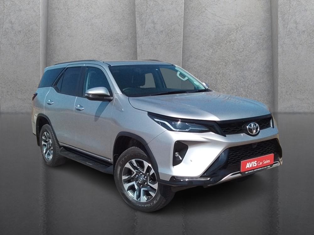 Toyota Fortuner 2.4 Gd-6 4X4 At