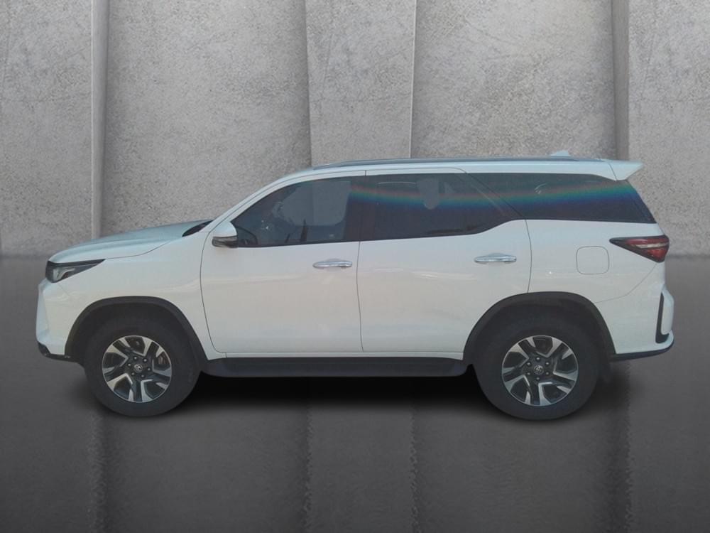 Toyota Fortuner 2.8 Gd-6 Rb At