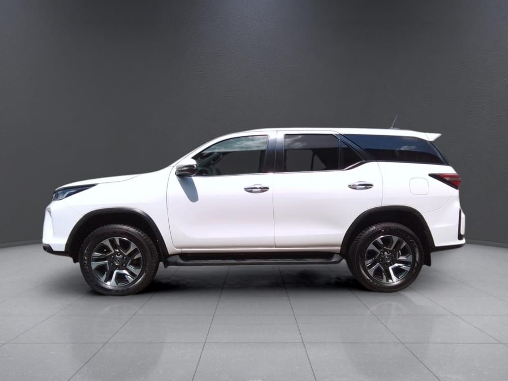 Toyota Fortuner 2.8 Gd-6 Rb At
