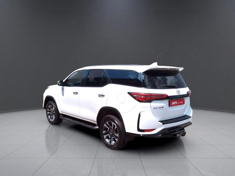 Toyota Fortuner 2.8 Gd-6 Rb At