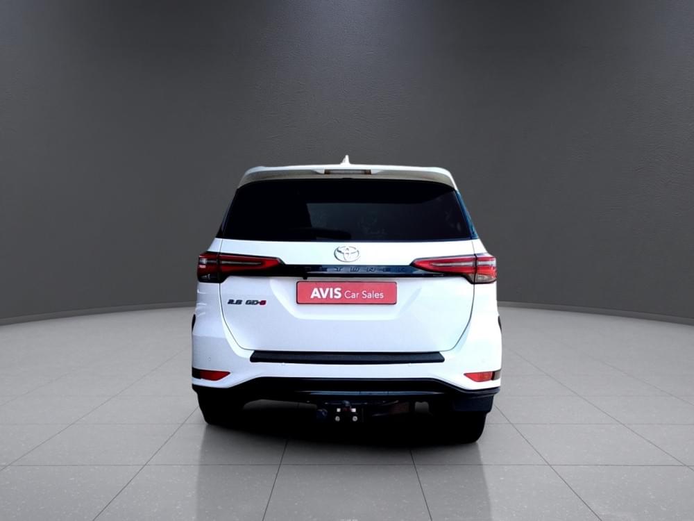 Toyota Fortuner 2.8 Gd-6 Rb At