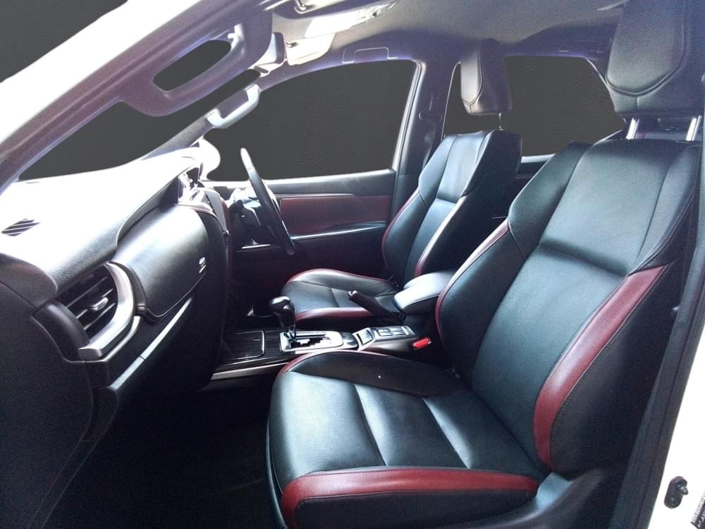 Toyota Fortuner 2.8 Gd-6 Rb At