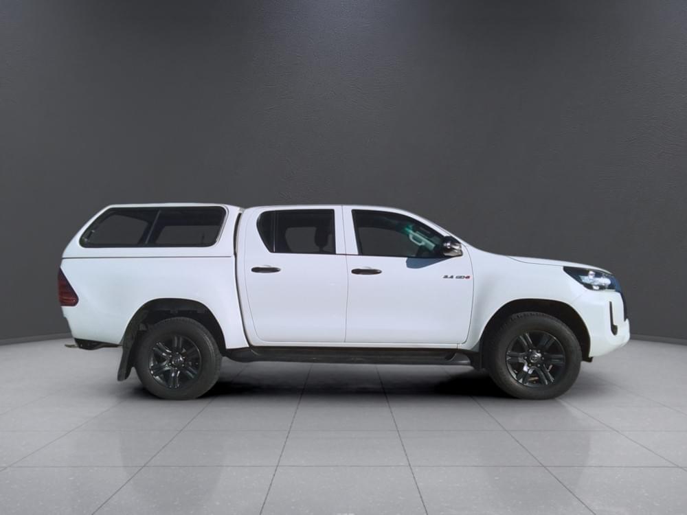 Toyota Hilux 2.4 Gd-6 Raider 4X4 At D Cab