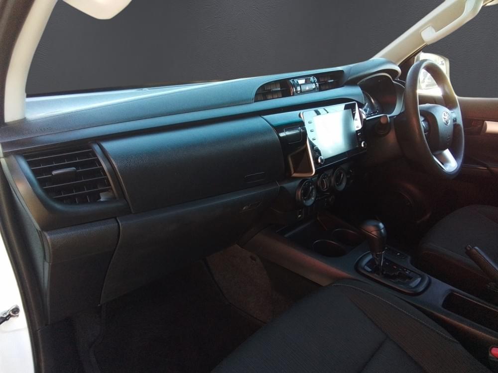 Toyota Hilux 2.4 Gd-6 Raider 4X4 At D Cab