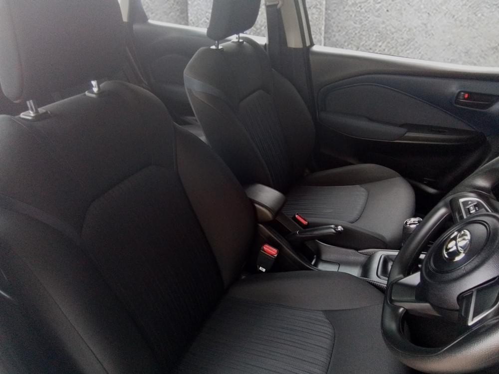 Toyota Starlet 1.5 Xi