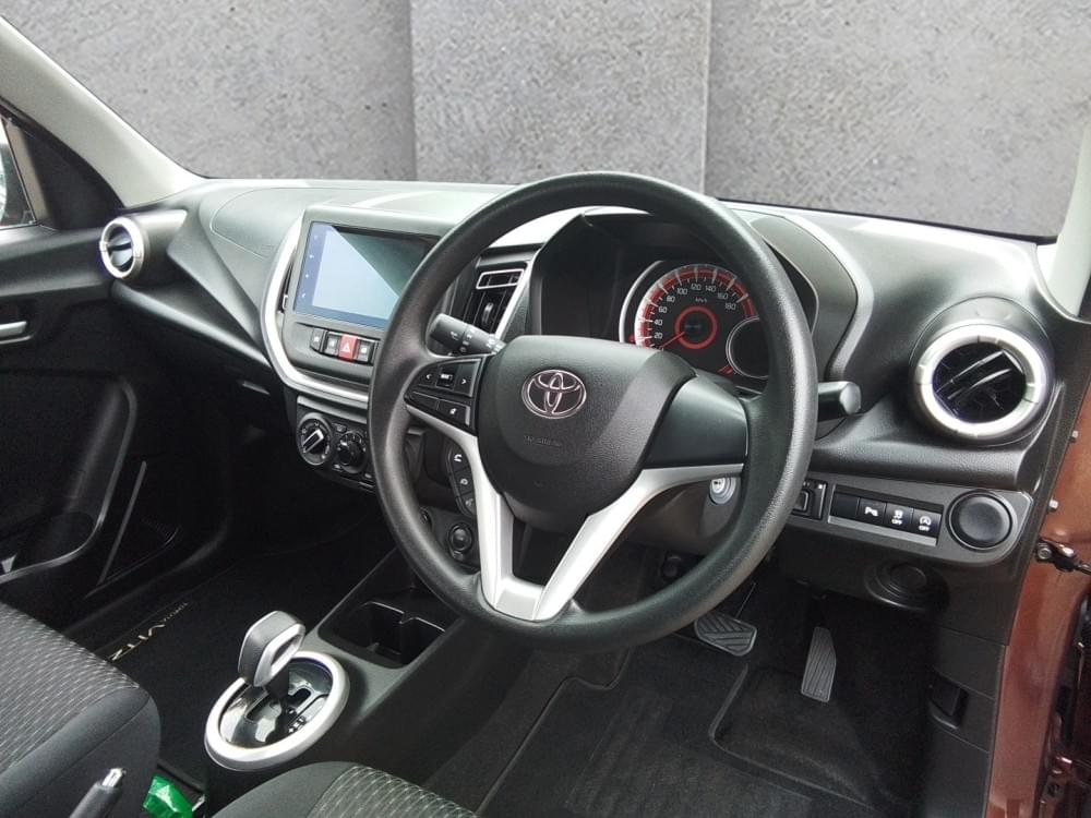 Toyota Vitz 1.0 Xr Amt