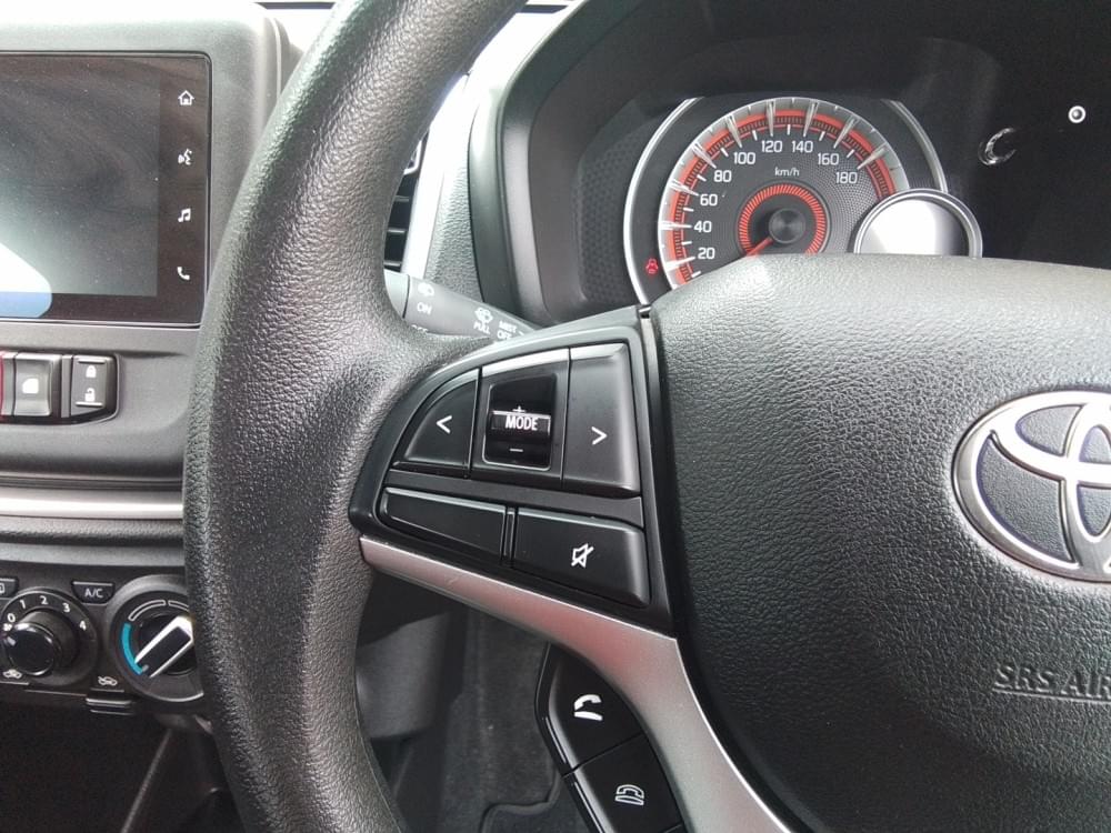 Toyota Vitz 1.0 Xr Amt