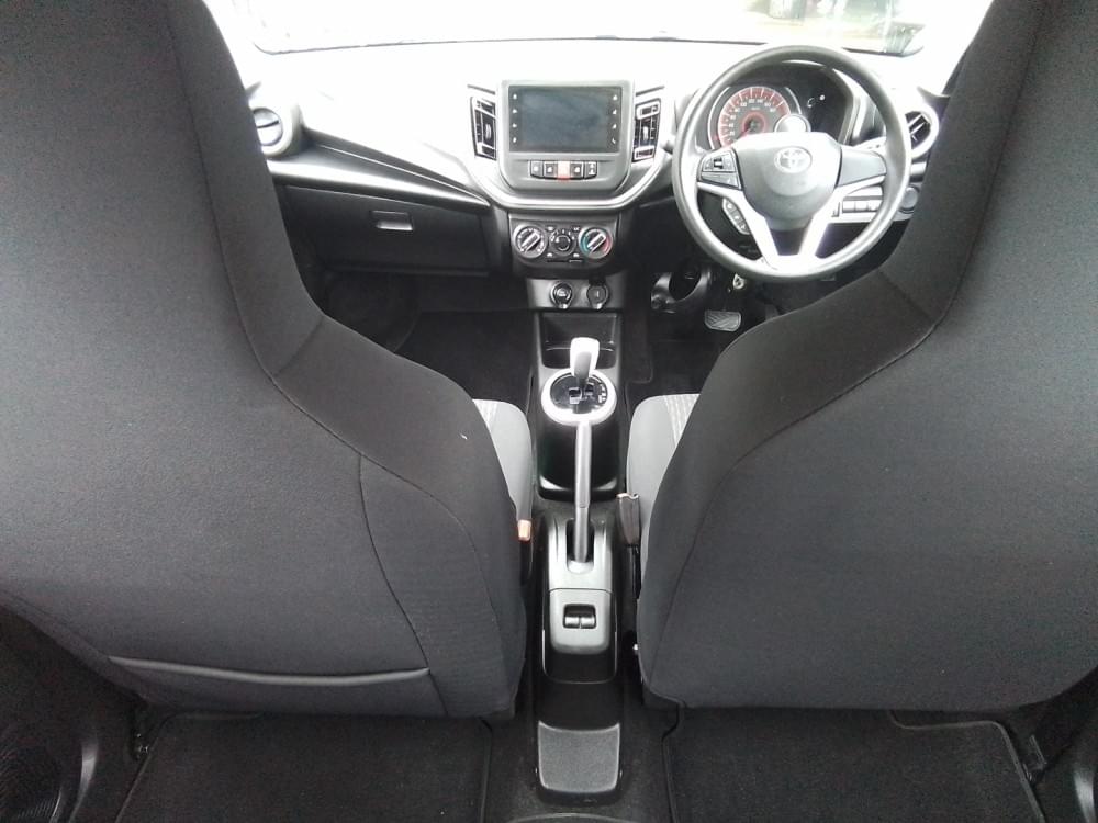 Toyota Vitz 1.0 Xr Amt