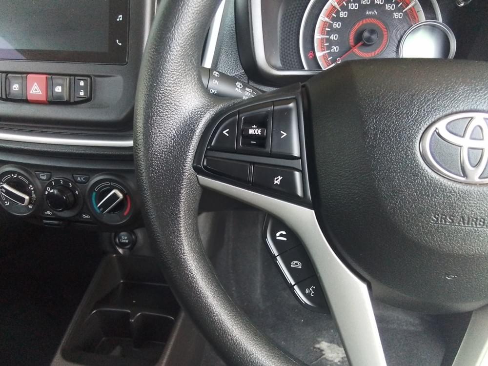 Toyota Vitz 1.0 Xr Amt