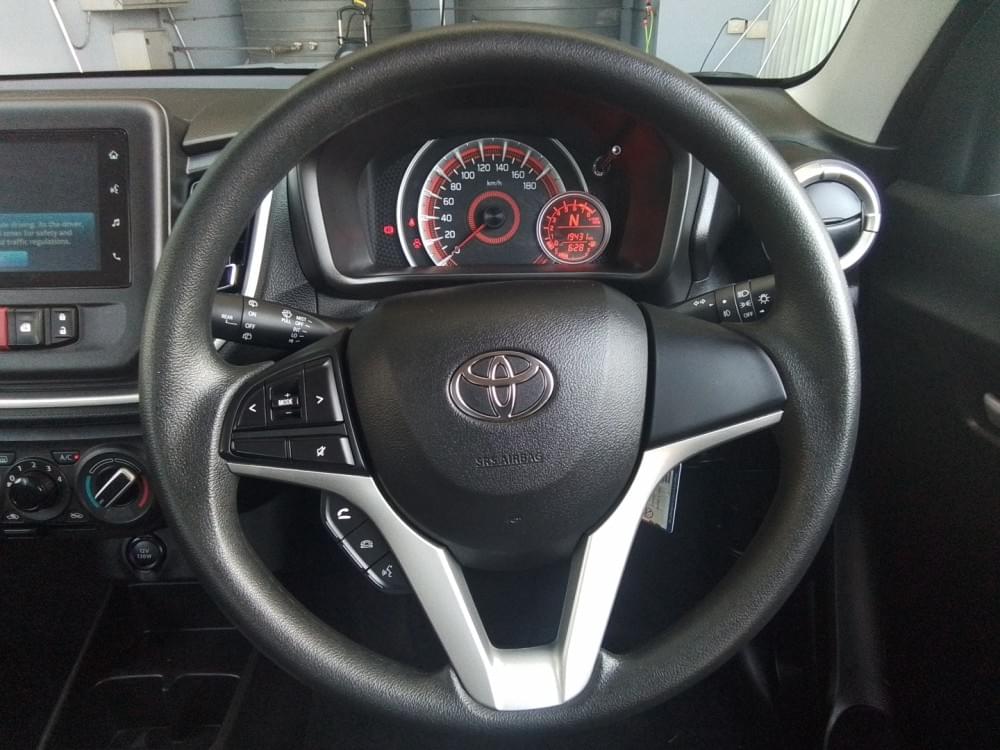 Toyota Vitz 1.0 Xr Amt