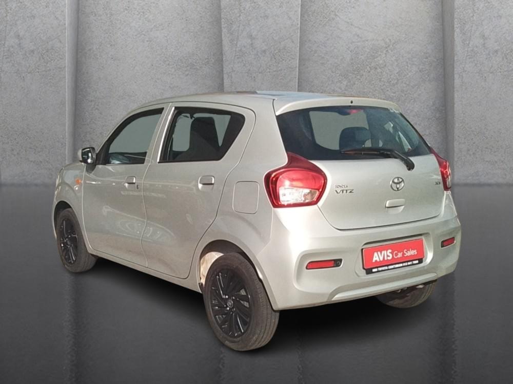 Toyota Vitz 1.0 Xr