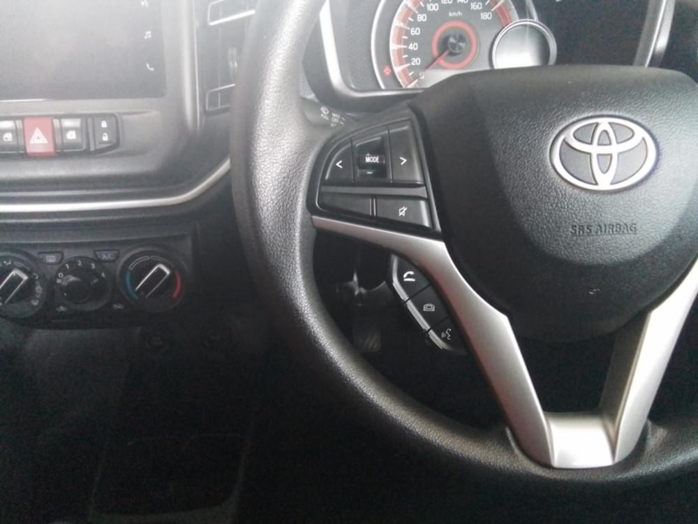 Toyota Vitz 1.0 Xr