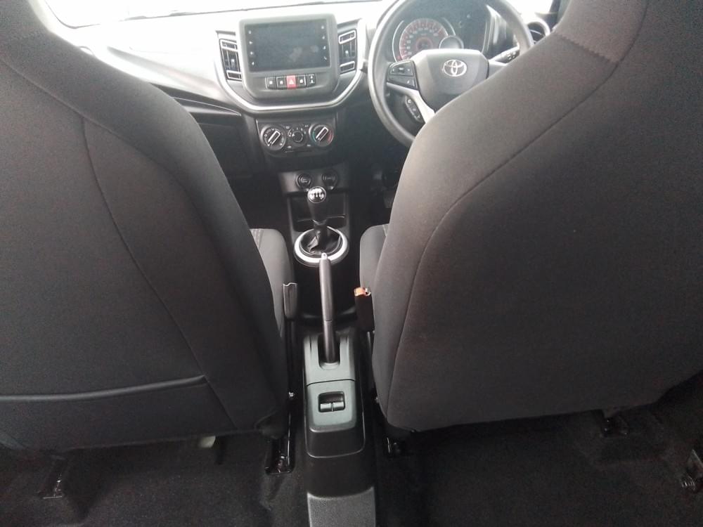 Toyota Vitz 1.0 Xr