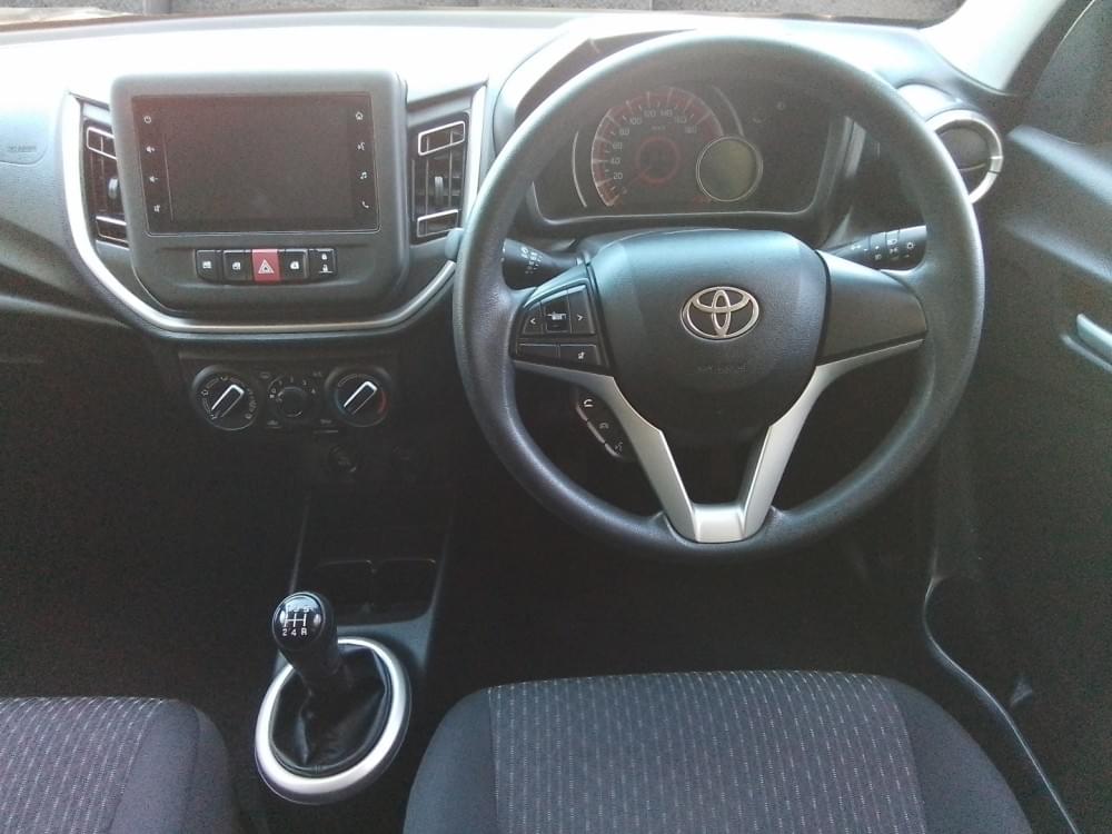 Toyota Vitz 1.0 Xr