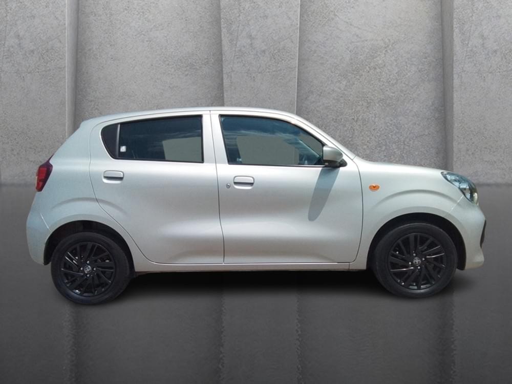 Toyota Vitz 1.0 Xr