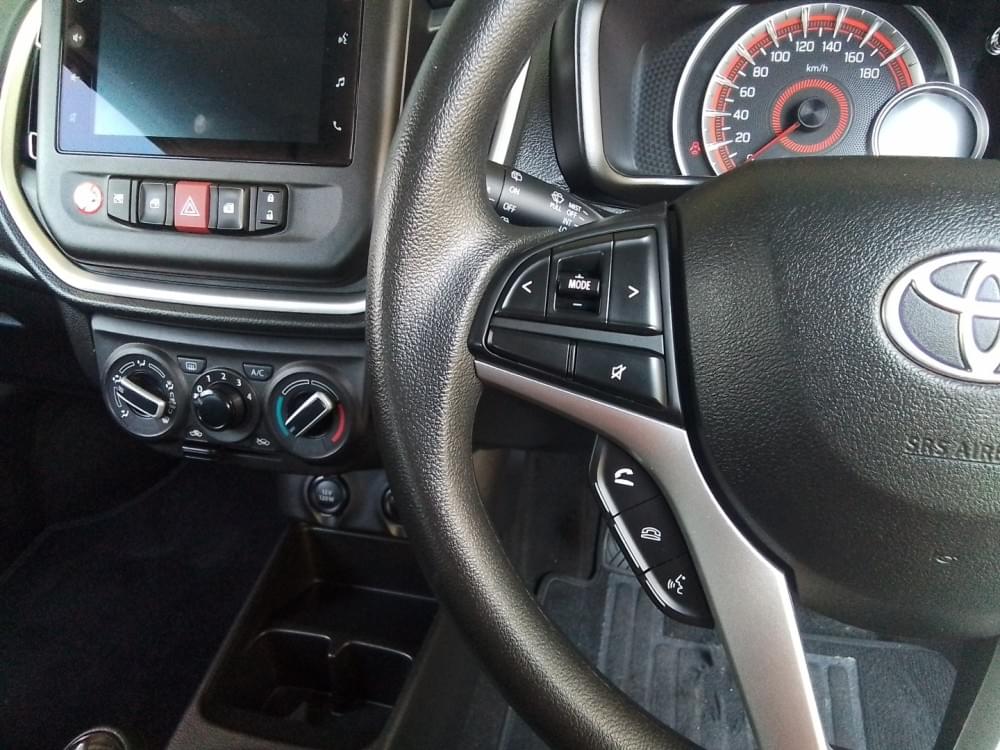 Toyota Vitz 1.0 Xr