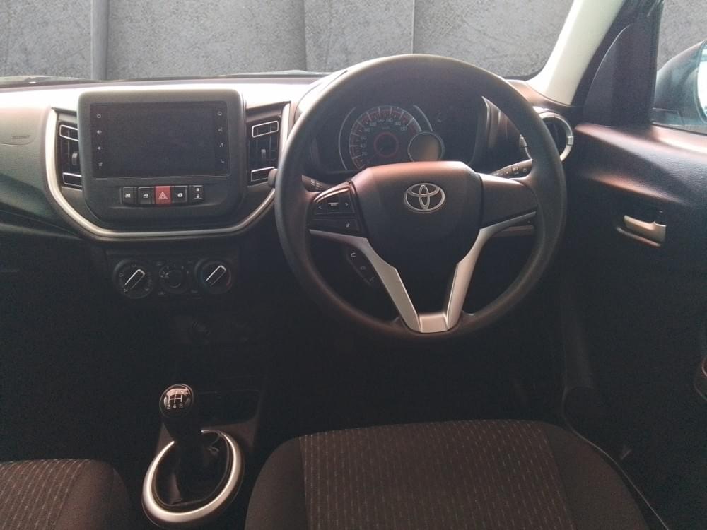 Toyota Vitz 1.0 Xr