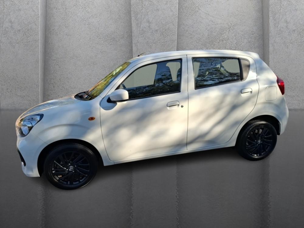 Toyota Vitz 1.0 Xr