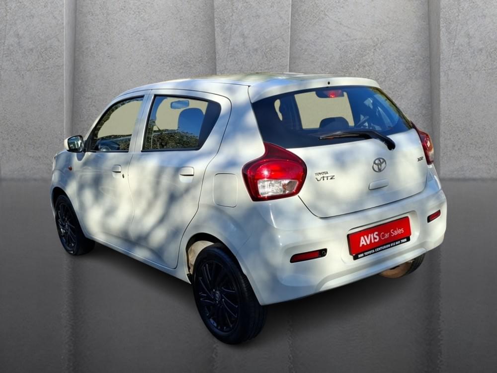 Toyota Vitz 1.0 Xr