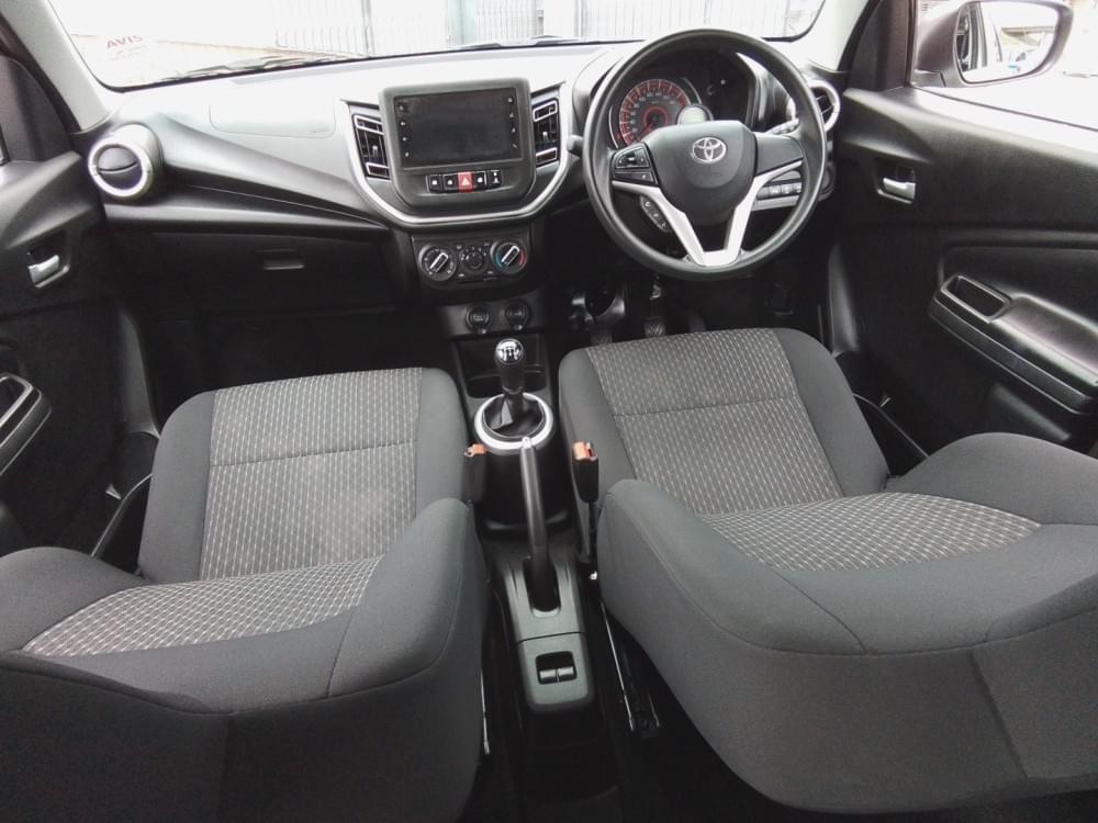 Toyota Vitz 1.0 Xr