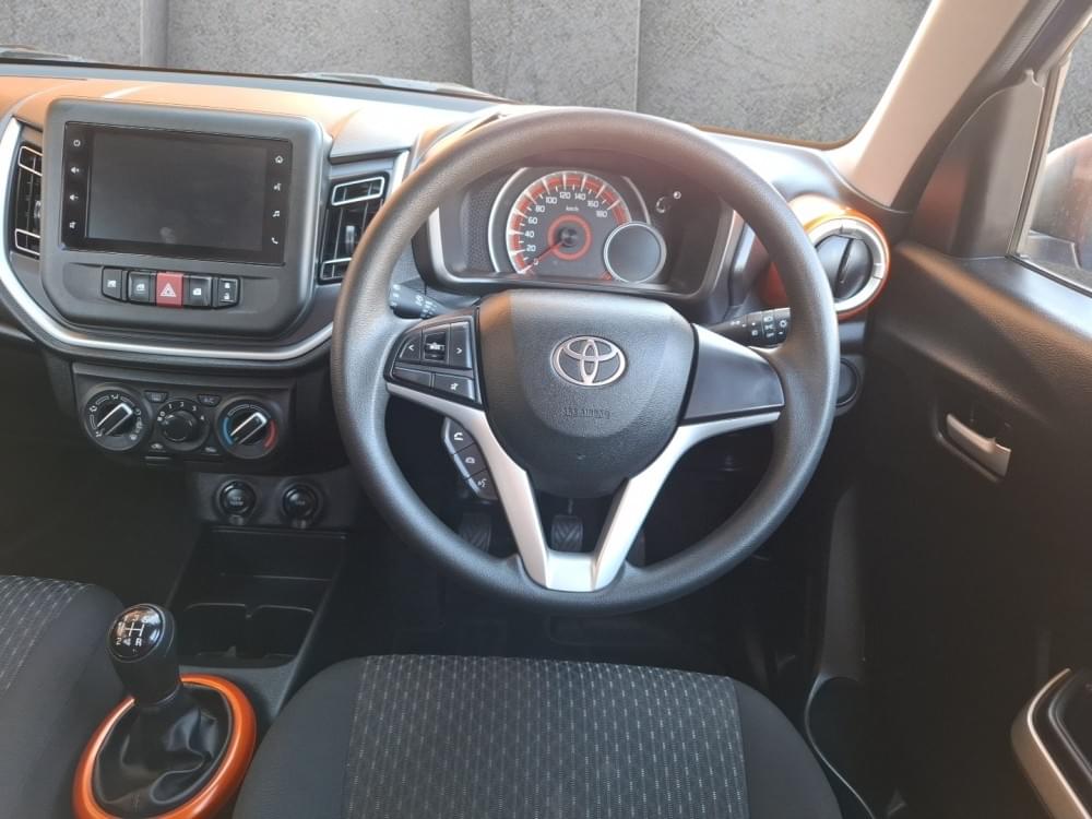 Toyota Vitz 1.0 Xr X-Cite