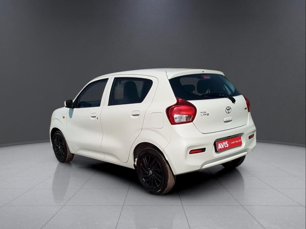 Toyota Vitz 1.0 Xr
