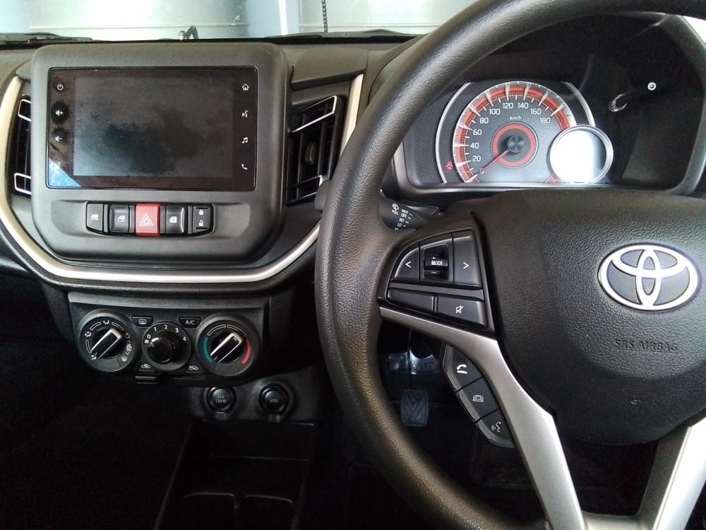 Toyota Vitz 1.0 Xr