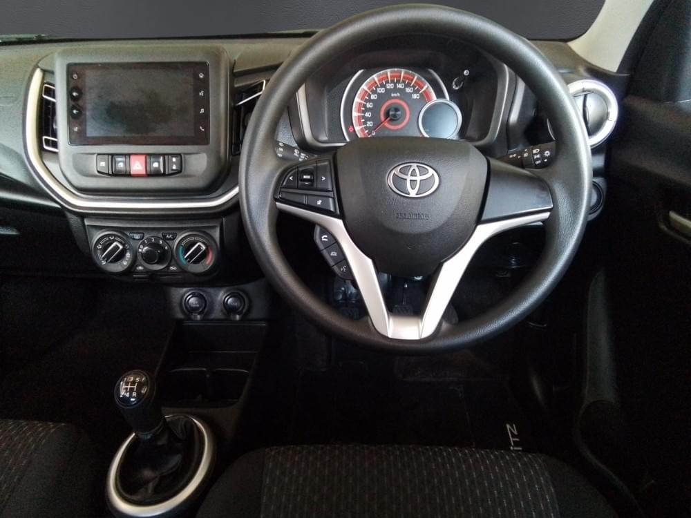 Toyota Vitz 1.0 Xr