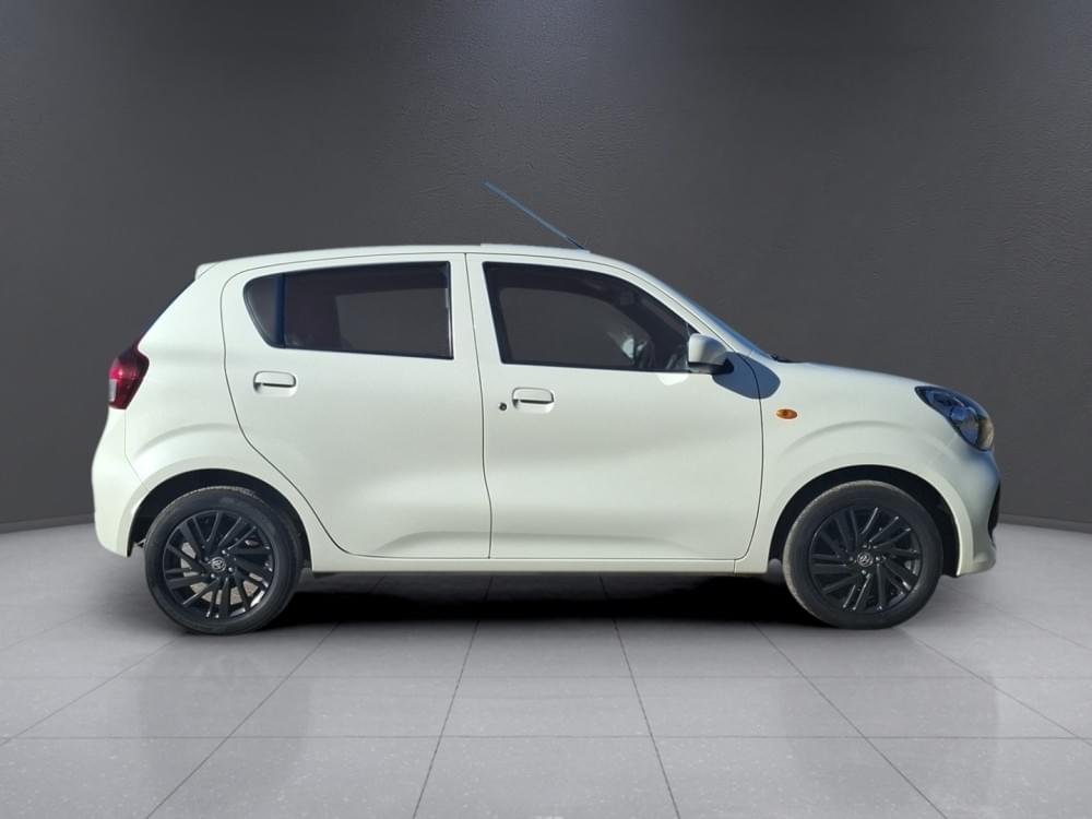 Toyota Vitz 1.0 Xr