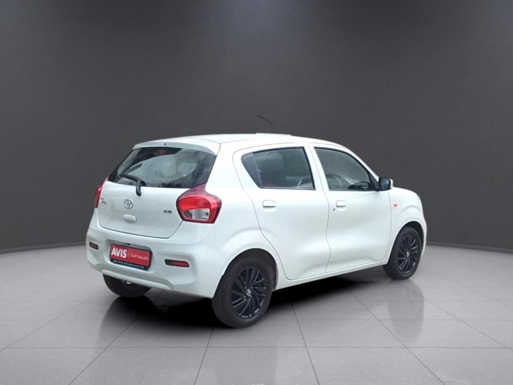Toyota Vitz 1.0 Xr Amt