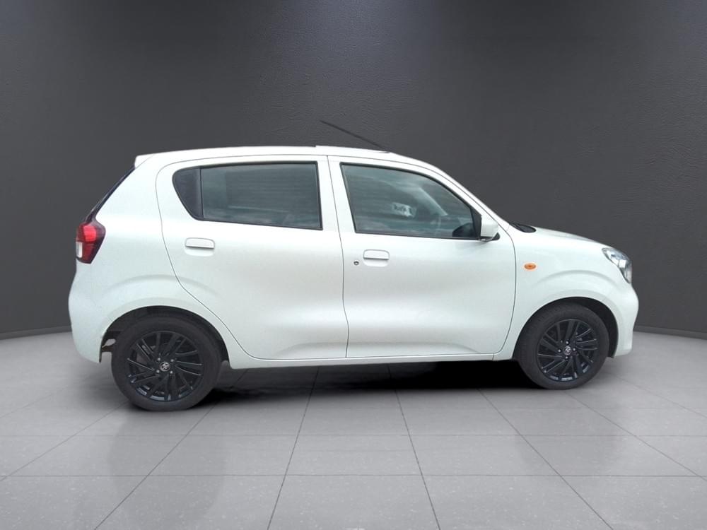 Toyota Vitz 1.0 Xr Amt
