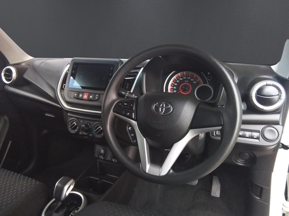 Toyota Vitz 1.0 Xr Amt
