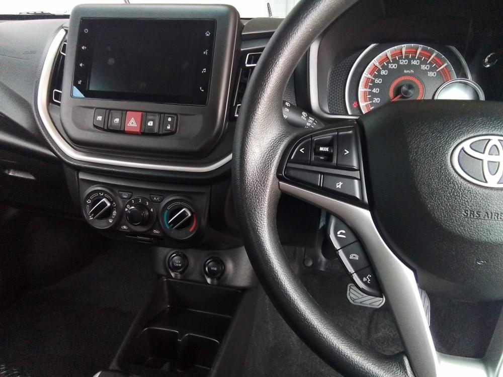 Toyota Vitz 1.0 Xr Amt