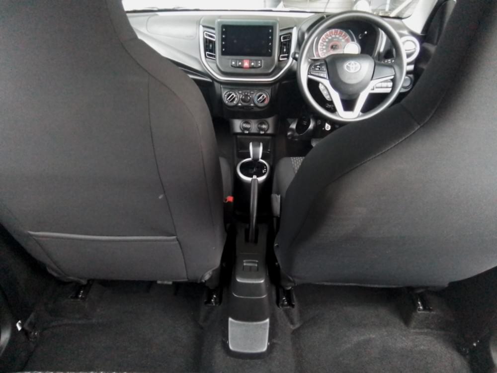 Toyota Vitz 1.0 Xr Amt