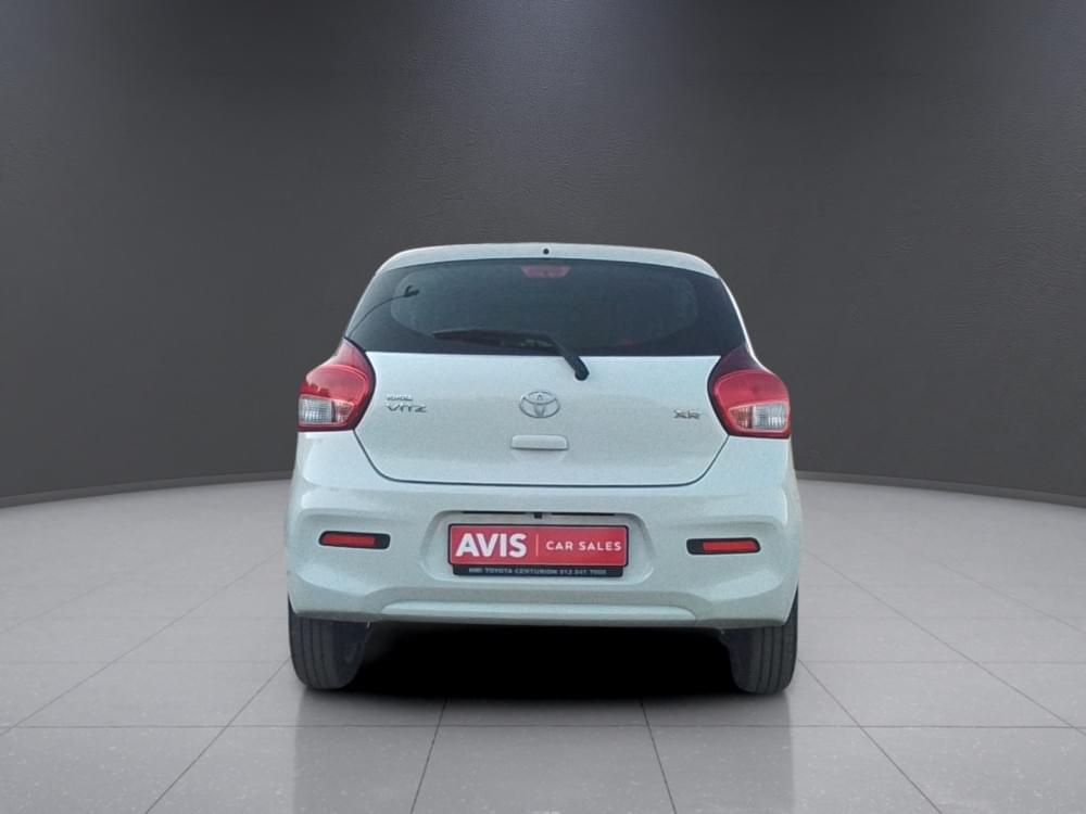 Toyota Vitz 1.0 Xr Amt