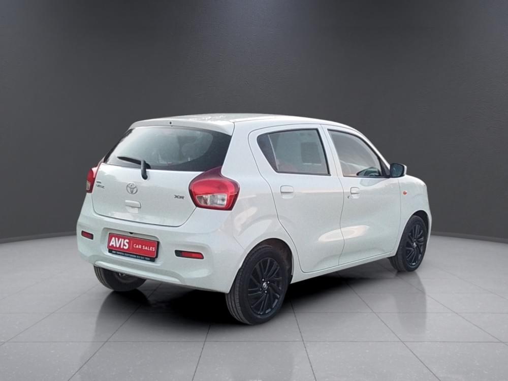 Toyota Vitz 1.0 Xr Amt