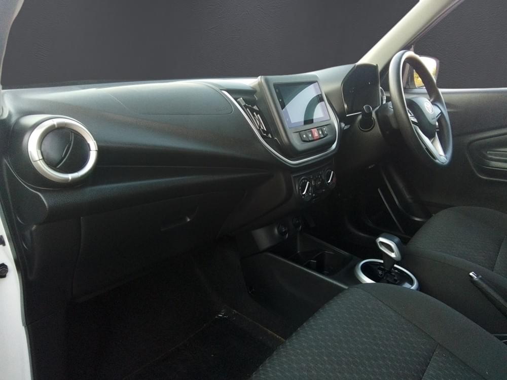 Toyota Vitz 1.0 Xr Amt