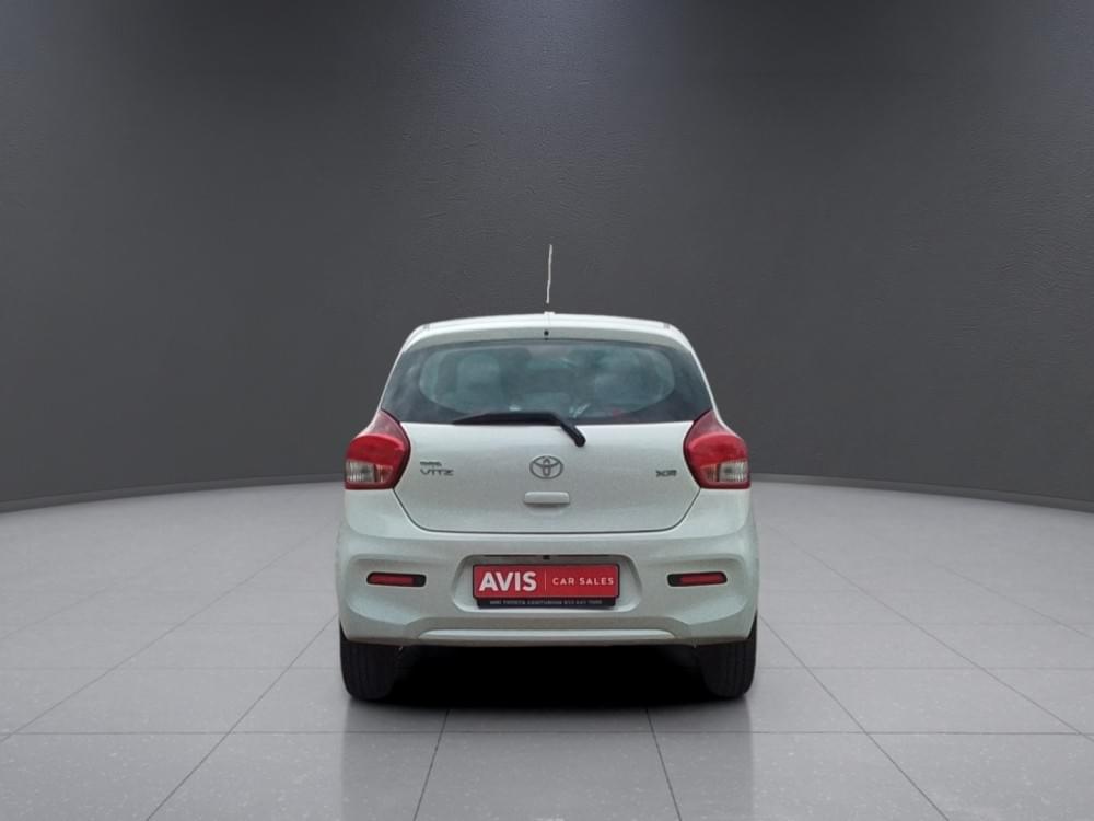 Toyota Vitz 1.0 Xr Amt