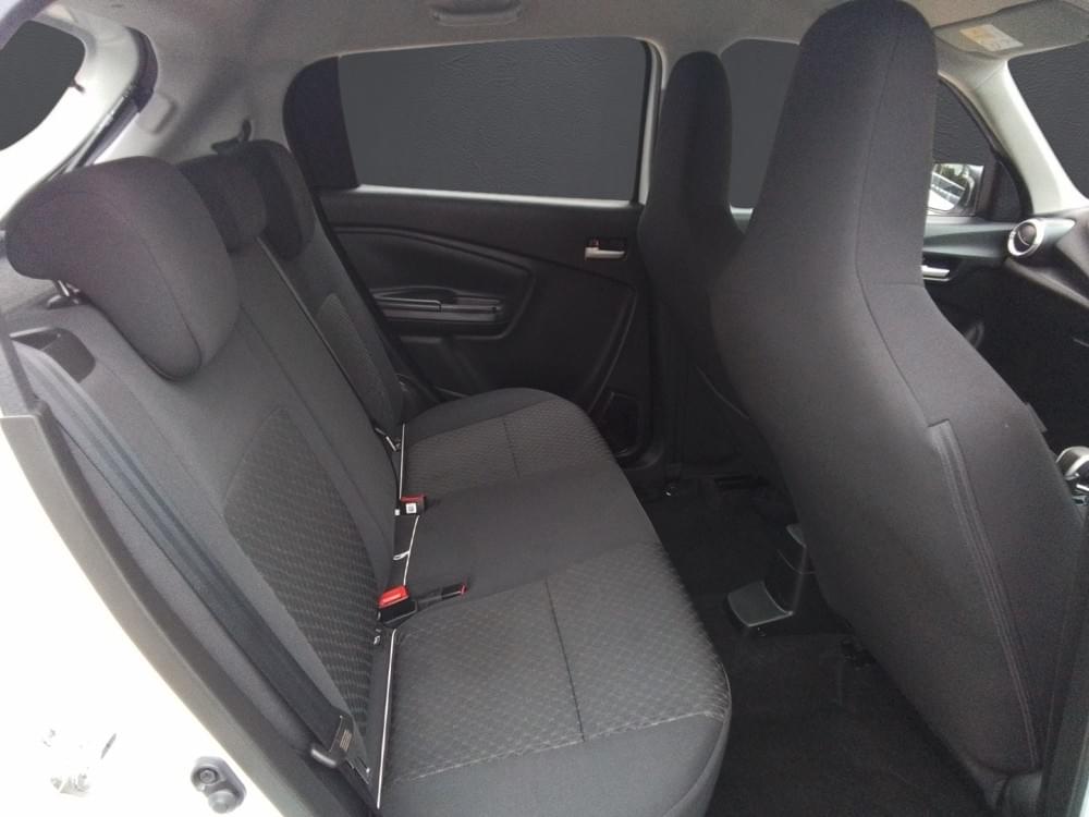 Toyota Vitz 1.0 Xr Amt