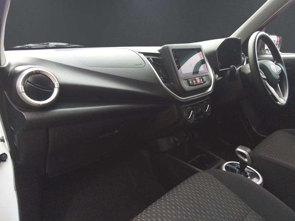 Toyota Vitz 1.0 Xr Amt