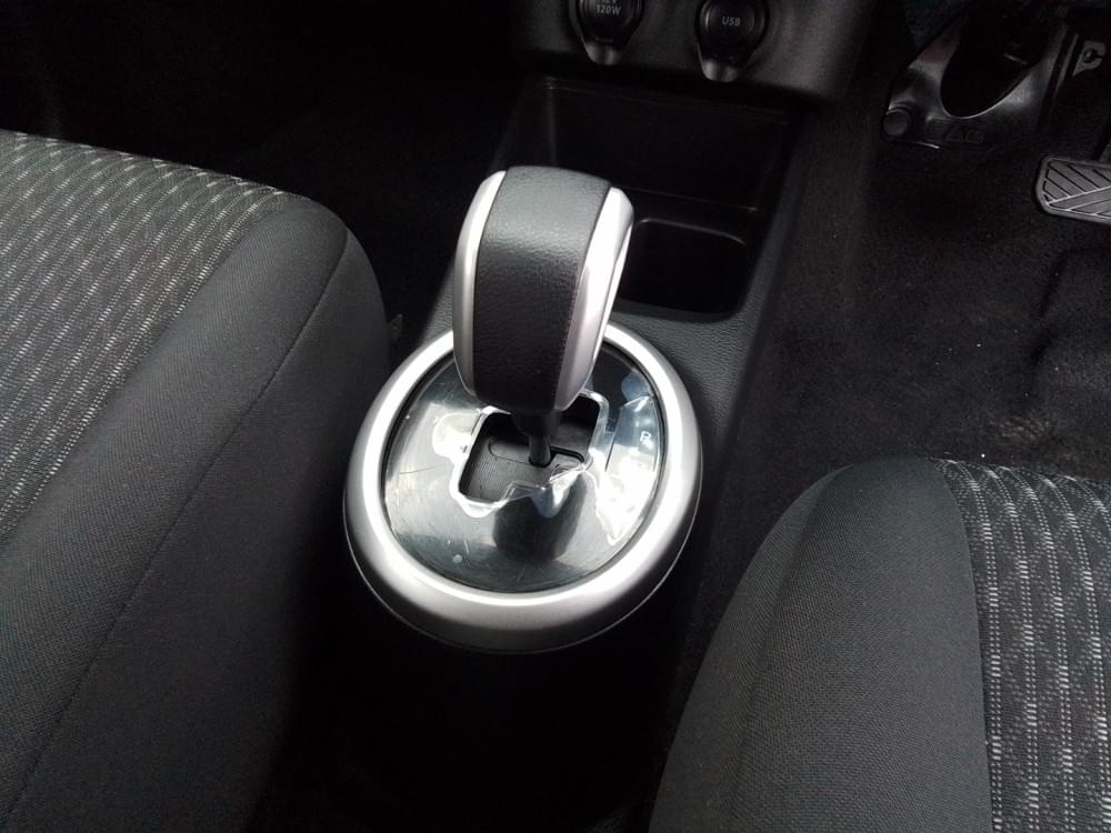 Toyota Vitz 1.0 Xr Amt