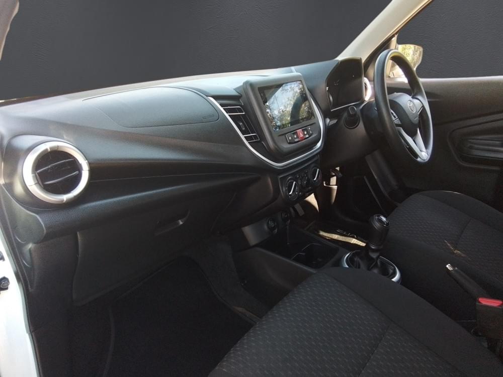 Toyota Vitz 1.0 Xr